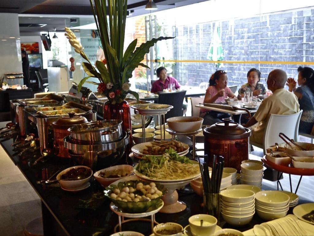 The Heritage Silom Hotel Bangkok Eksteriør billede