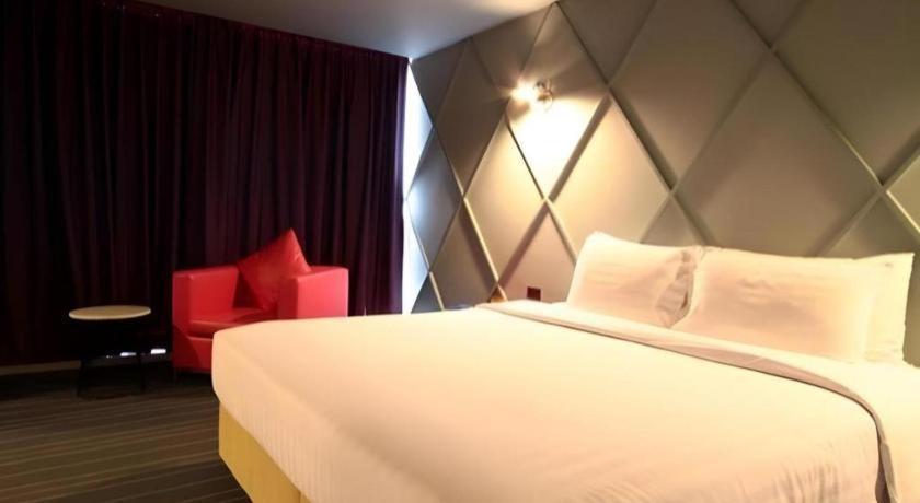The Heritage Silom Hotel Bangkok Eksteriør billede